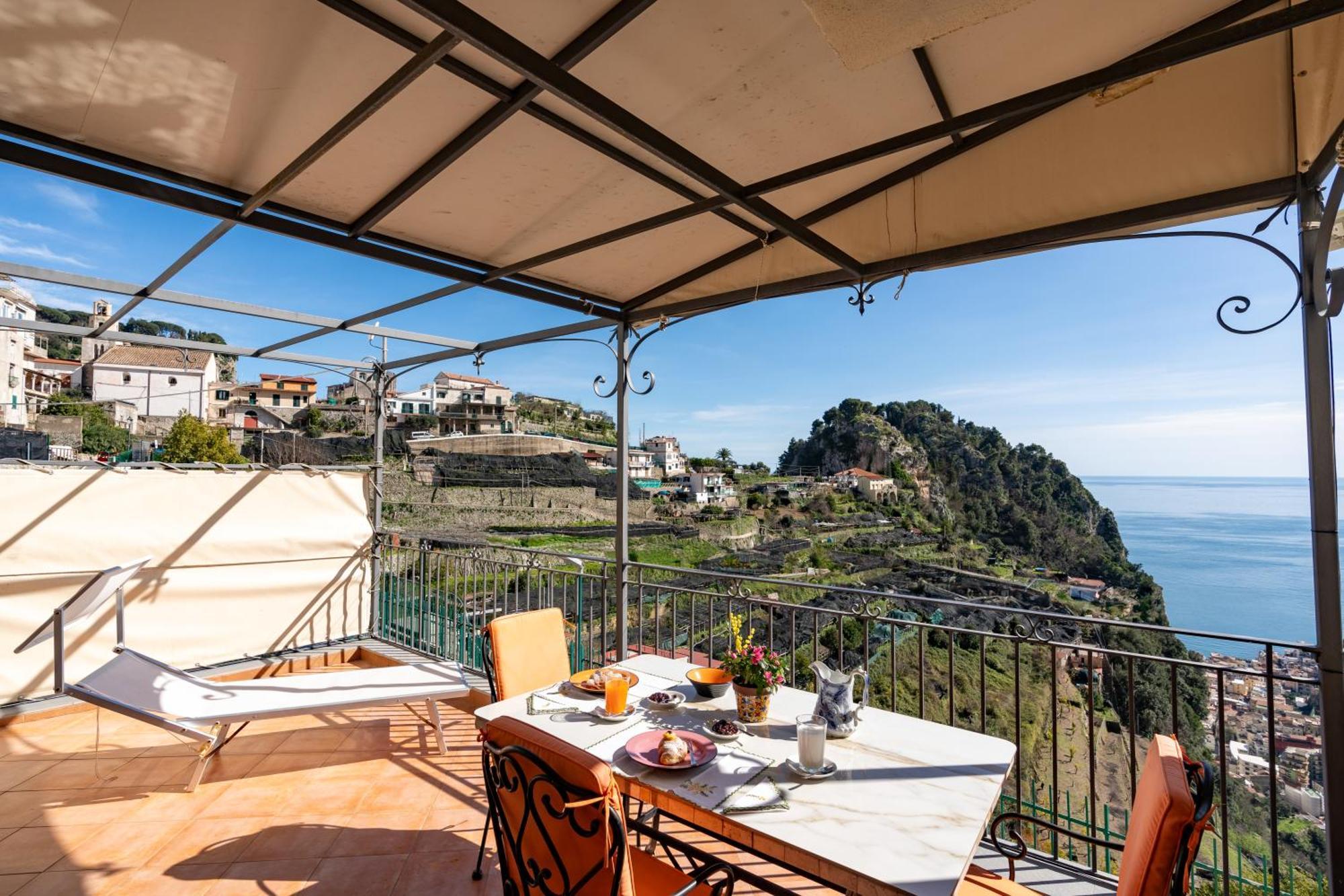 Il Paradiso Sul Mare Apartment Scala Exterior photo