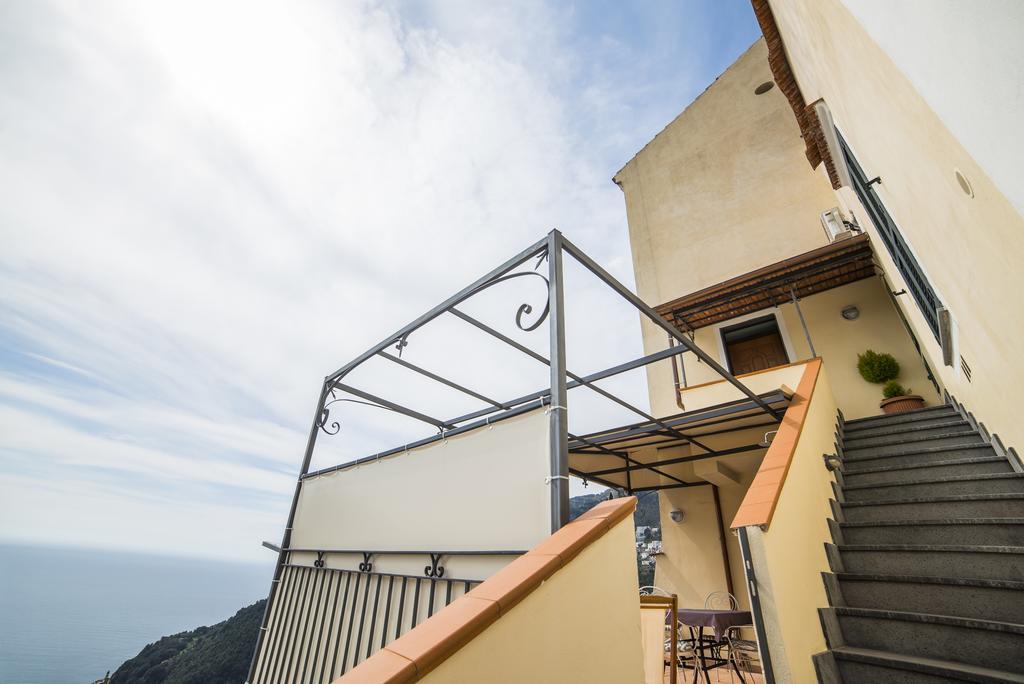 Il Paradiso Sul Mare Apartment Scala Exterior photo